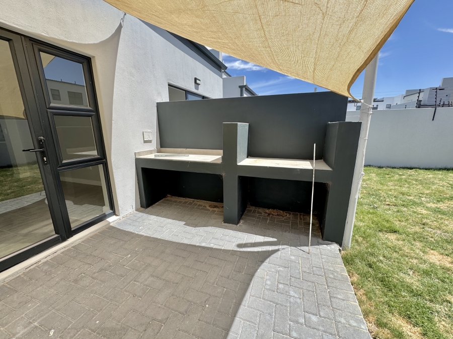 4 Bedroom Property for Sale in Sandown Western Cape